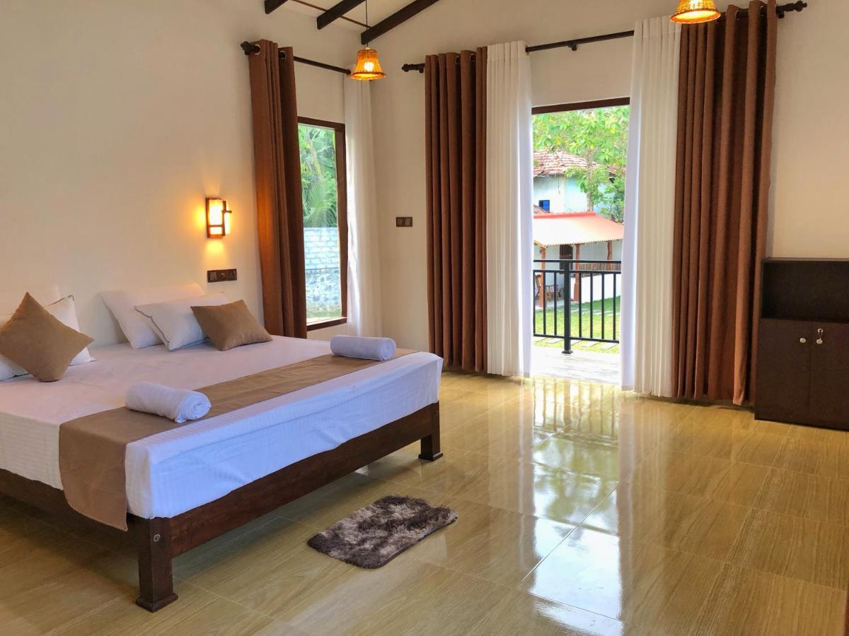 Finch Tangalle Exterior foto